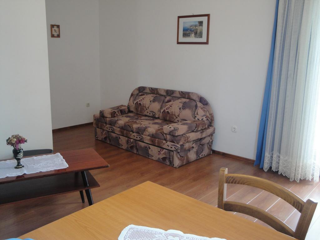 Apartments Skender Čižići Rum bild
