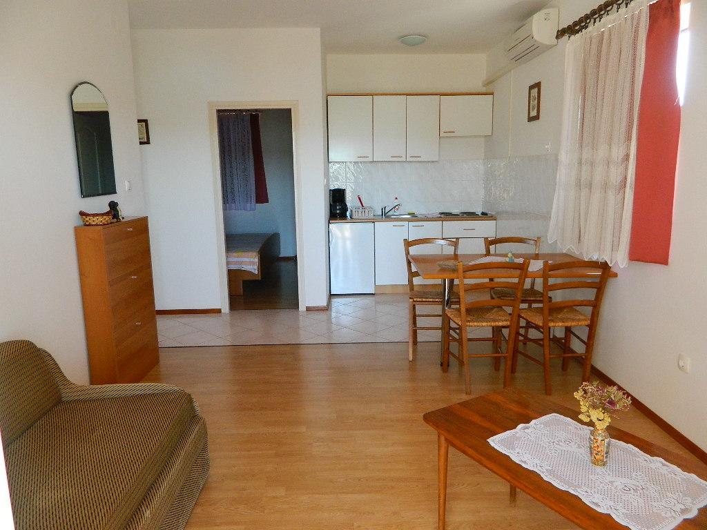 Apartments Skender Čižići Exteriör bild